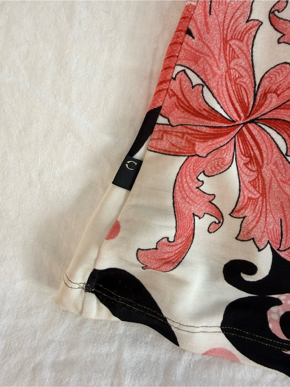 Just Cavalli Y2K Floral Ring Detail Stretch Top Red Ivory Black Size S - Picture 5 of 5